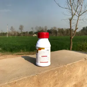 Pyraclostrobin + Tebuconazole Fungicide 200ml - Saver Enterprise - Price in Pakistan Today (اللی مار دوا) - Pesticides (Kissan Cares) Price in Pakistan Online | Kissan Cares - Back View
